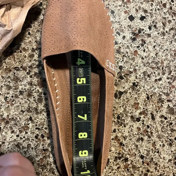 Adam Tucker Loafers - Picture 6 of 6